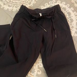 LuLuLemon On the fly Pants
